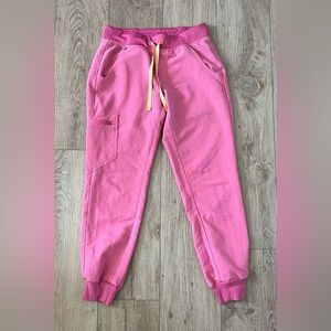 FIGS Zamora Jogger Neon Pink XS Petite